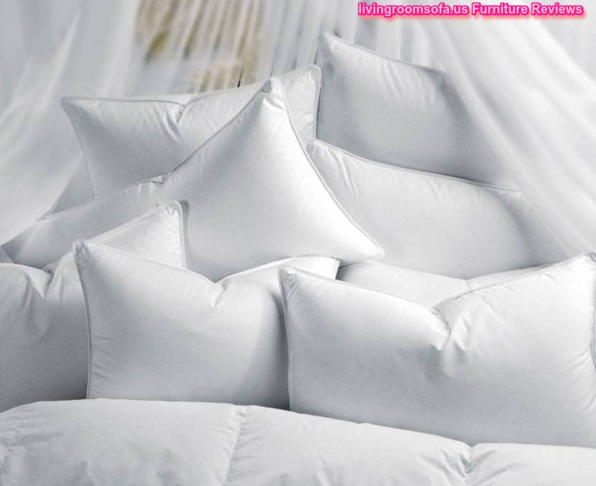  White Puffy Bed Pillows