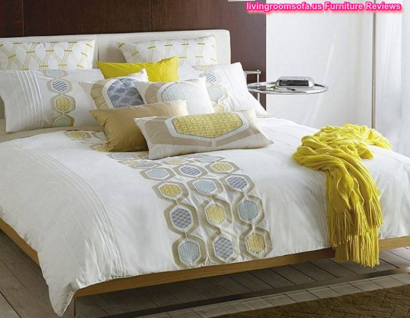  Decorative Bed Pillows For Master Bedroom