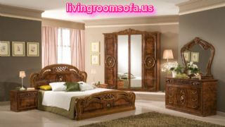 Classic Italian Bedroom Furniture With Pink Color Decorations