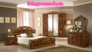 Classic Italian Bedroom Furniture With Pink Color Decorations