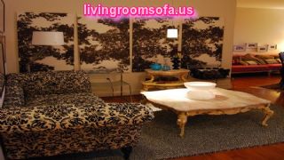 Living Room Accent Tables With Artwork Decoration