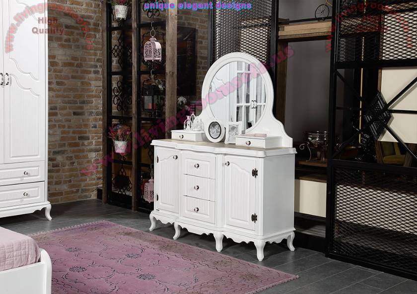 Classic chest of drawers White Lacquer with mirrored