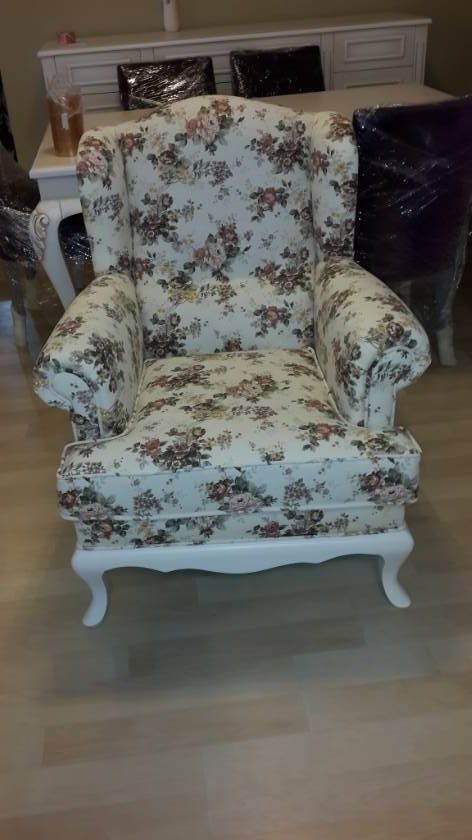 Redefine Relaxation with Wingback Chairs and Armchairs for Your Living Room Redefine Relaxation with Wingback Chairs and Armchairs for Your Living Room