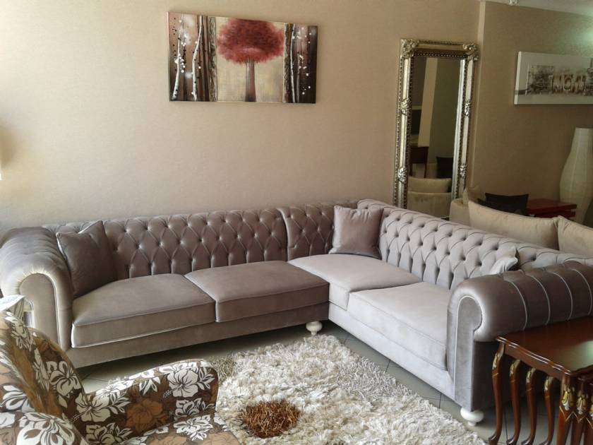 Small size luxury chesterfield corner sofa for small spaces