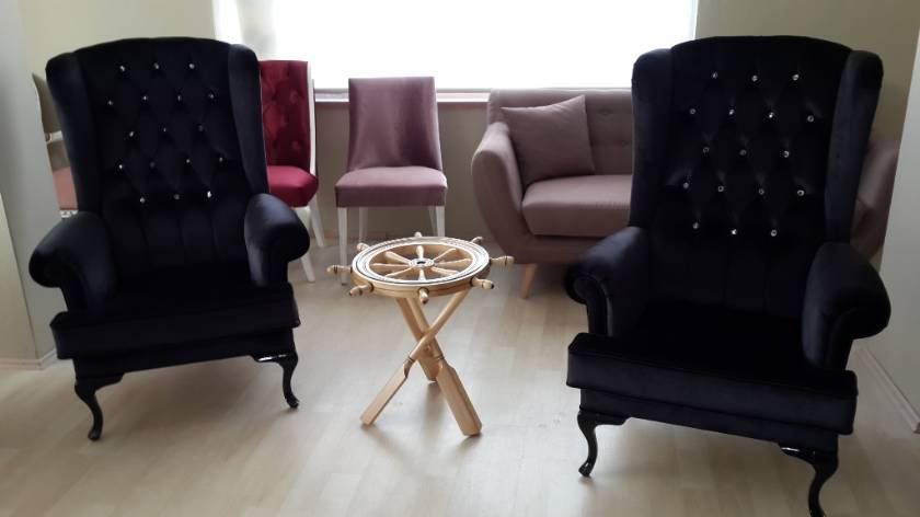 Timeless Elegance Discover the Allure of Wingback Chairs and Armchairs Timeless Elegance Discover the Allure of Wingback Chairs and Armchairs