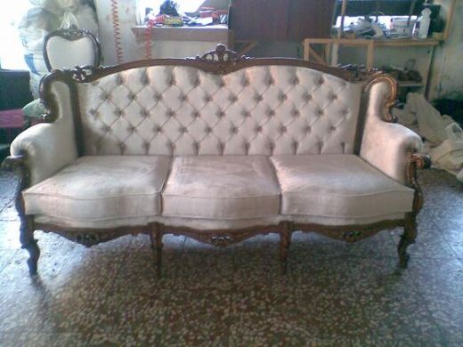 Chesterfield Sofa Antique Style, Traditional, Handmade English Chesterfield Sofa