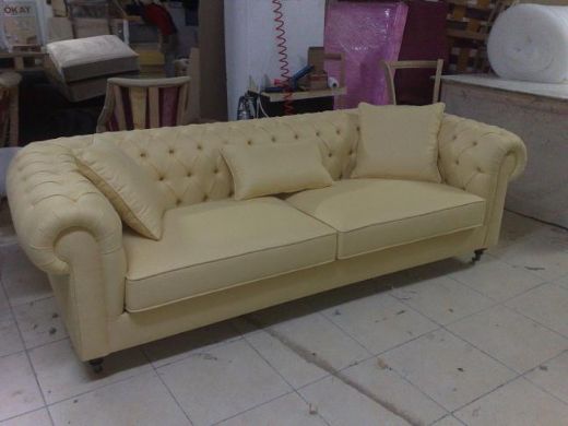 Chesterfield Sofas Traditional Leather Chesterfield Sofa