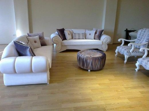 Classical Carved Sofa White Fabrics Handmade Classic living room Sofas