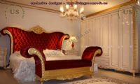 classic and fantastic bedroom with classic bench