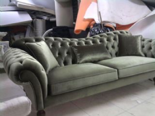 Luxury Chesterfield Sofas Leather Chesterfields & Fabric Chesterfield Sofas